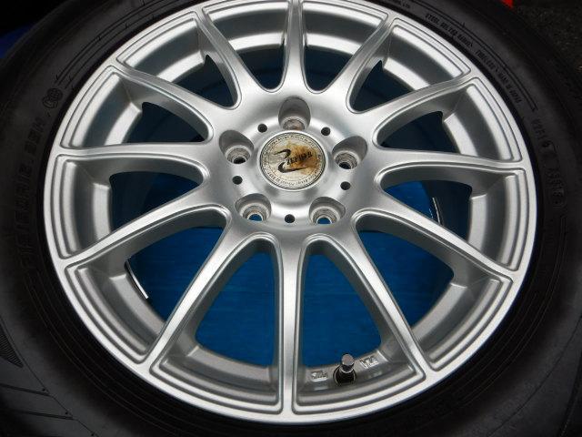 適合車種がかなり多い16インチセット入庫です！ ZEPHYR