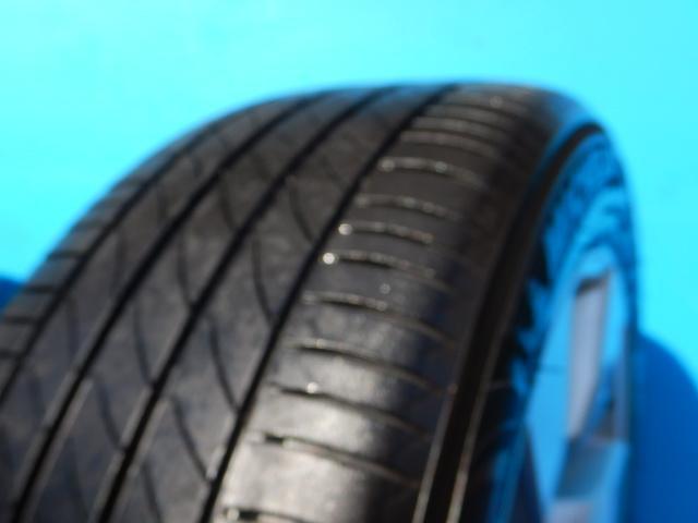 ハイエース、レジアスエースに流用できるプラド純正入庫です ハイエース、レジアスエースに流用できるプラド純正入庫です