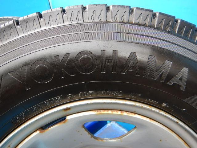 ハイエース、レジアスエース用の15インチスチールホイール ハイエース、レジアスエース用の15インチスチールホイール