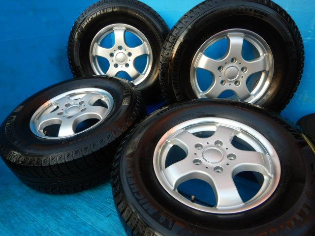 メルセデスベンツGクラス用16インチスタッドレスセット入庫 メルセデスベンツGクラス用16インチスタッドレスセット入庫