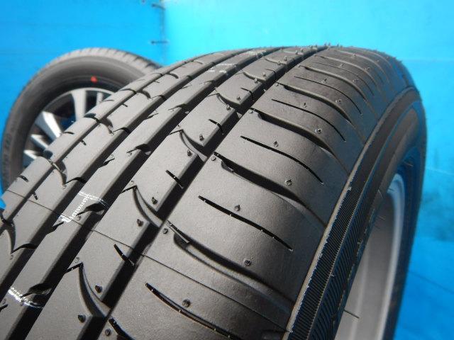 新車外しホイール&新品タイヤのコンビの現行VOXY純正入庫です 新車外しホイール&新品タイヤのコンビの現行VOXY純正入庫です