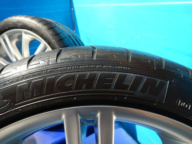 かなり状態の良いBMW3シリーズMスポーツ純正18インチが入庫です! BMW純正スタースポーク193M 18インチ ミシュランランフラットタイヤ付き! 3シリーズ(E90,91,92,93)、Z4(E89)などに!|グーネットピット かなり状態の良いBMW3シリーズMスポーツ純正18インチが入庫です! BMW純正スタースポーク193M 18インチ ミシュランランフラットタイヤ付き! 3シリーズ(E90,91,92,93)、Z4(E89)などに!|グーネットピット