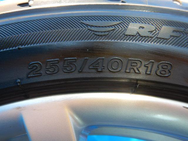 BMW3シリーズオプション純正１８インチ入庫です！
BMW純正スタースポーク４４１M　１８インチ　ブリヂストンランフラット付き
BMW　３シリーズ、４シリーズなどに！