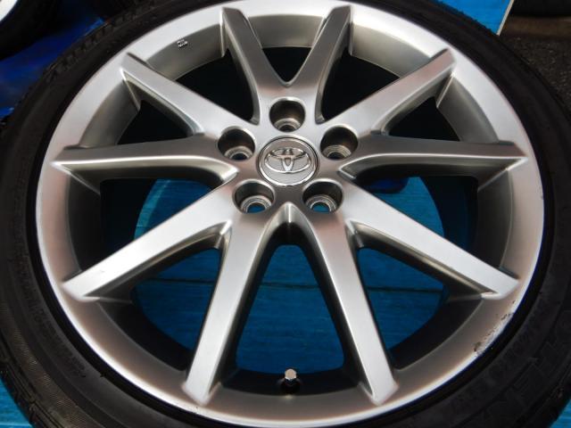 エスティマ純正18インチ入庫です! タイヤサイズを変更している エスティマ純正18インチ入庫です! タイヤサイズを変更している