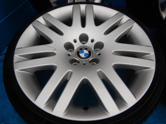 BMW７シリーズ純正を３シリーズ、Z4などに流用しませんか？
BMW純正ダブルスポーク９３　１８インチ