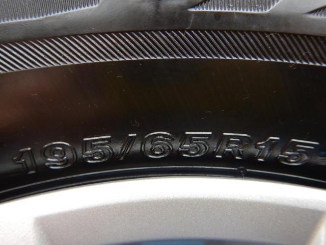 セレナ純正スチールホイールのスタッドレスタイヤ付きセット入庫 セレナ純正スチールホイールのスタッドレスタイヤ付きセット入庫