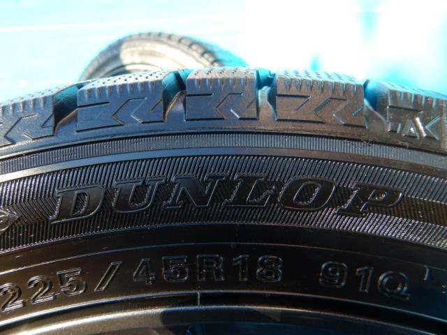 BMW３シリーズ、４シリーズ、X1などに装着できる１８インチスタッドレスセット入庫です！
IRVINE　１８インチ　ダンロップスタッドレス付！