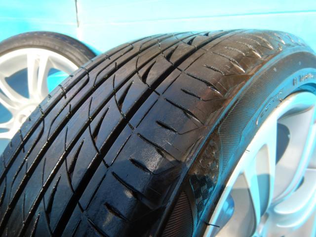 BMW３シリーズ、Z4に流用できる５シリーズMスポーツ純正１８インチ入庫です！
BMW純正ダブルスポーク３５０M　１８インチ　ブリヂストンレグノ付！