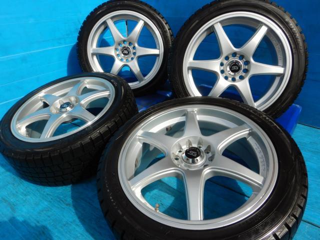 ルノールーテシアルノースポールに装着できる17インチスタッドレスセット入庫です!
STREETGEAR 17インチ ダンロップスタッドレス付!