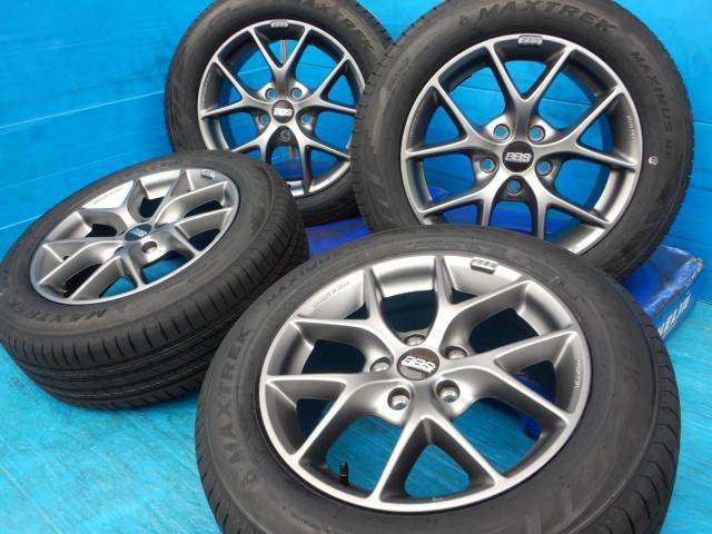 ２シリーズ　パーツ情報
BMW　アクティブツアラー、グランツアラー用の新品タイヤ付きBBS16インチセット入庫です！
BBS　SR　１６インチ　新品タイヤ付！