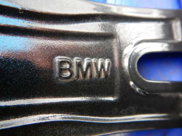３シリーズ　パーツ情報
BMW3シリーズ（G20系）Mスポーツ純正１８インチ入庫です！
BMW純正ダブルスポーク７９０M　１８インチ
３シリーズ（G20、G21）、４シリーズ（G22、G23）などに！