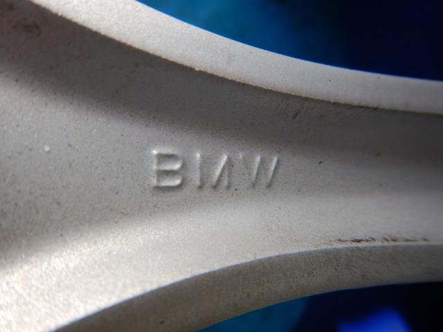 Ｚ４　パーツ情報
BMW　Z4オプション純正１８インチホイール入庫です！
BMW純正Vスポーク２９４　１８インチ