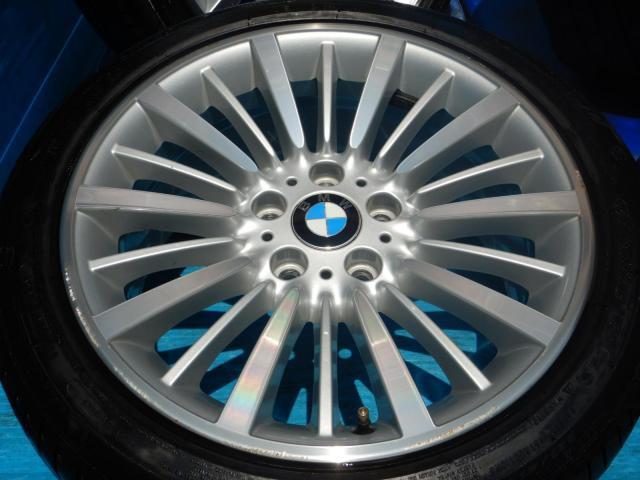 ３シリーズ　パーツ情報
BMW3シリーズ、4シリーズ、X1に装着できる18インチセット入庫です！
BMW純正マルチスポーク416　18インチ　ミシュラン製ランフラット付！
