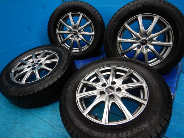 トヨタ　プリウス　パーツ情報
プリウス、ウィッシュ、プレミオ、カローラなどに装着できる15インチスタッドレスセット入庫です！
ユーロスピード　15インチ　バリ山スタッドレス付！