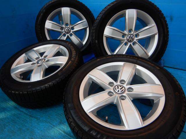 フォルクスワーゲン　ゴルフ　パーツ情報
ゴルフ、トゥーラン、ジェッタなどに装着できる16インチ純正スタッドレスセット入庫です！
フォルクスワーゲン純正　16インチ　ミシュランスタッドレス付！