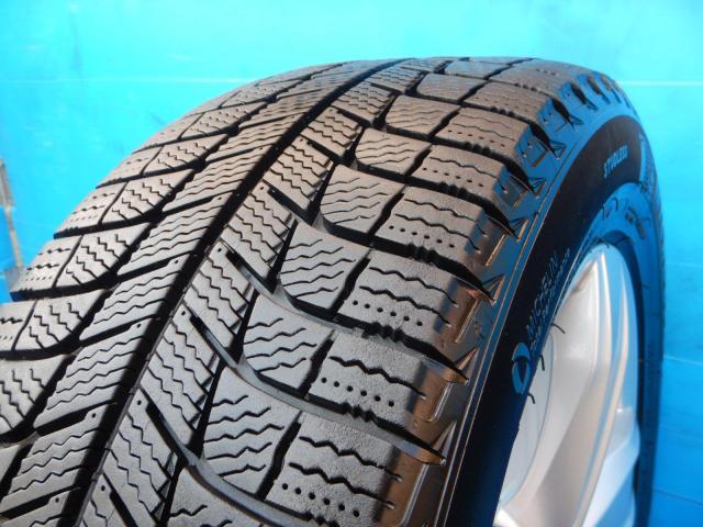 フォルクスワーゲン　ゴルフ　パーツ情報
ゴルフ、トゥーラン、ジェッタなどに装着できる16インチ純正スタッドレスセット入庫です！
フォルクスワーゲン純正　16インチ　ミシュランスタッドレス付！