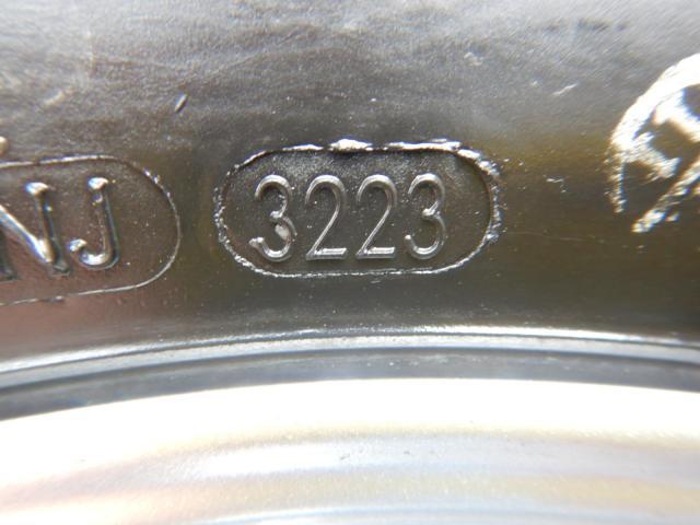 トヨタ アルファード パーツ情報
アルファード、ヴェルファイア、エクストレイルなどに装着できる16インチスタッドレスセット入庫です!
Balminum 16インチ 溝たっぷりスタッドレス付!