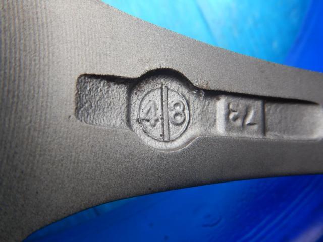 トヨタ プリウス パーツ情報
プリウス、ウィッシュ、86、レガシィなどに装着できる16インチホイール入庫です!
ロクサーニ 16インチ