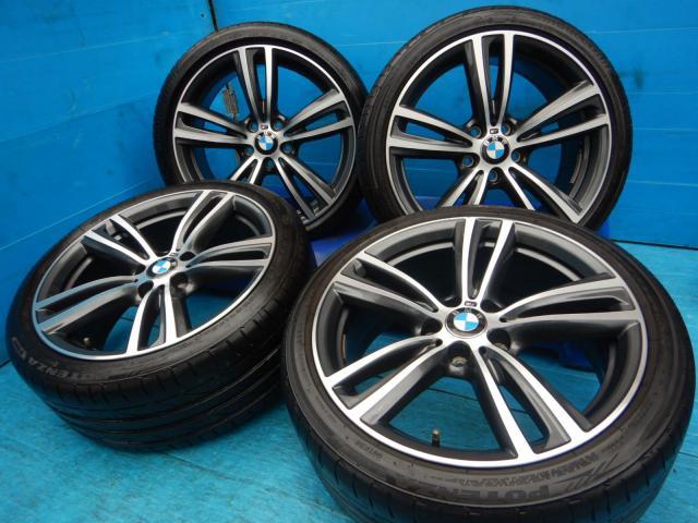 BMW 3シリーズ パーツ情報
BMW3、4シリーズのオプション19インチ純正入庫です!
BMW純正ダブルスポーク442M 19インチ ブリヂストンポテンザ付!