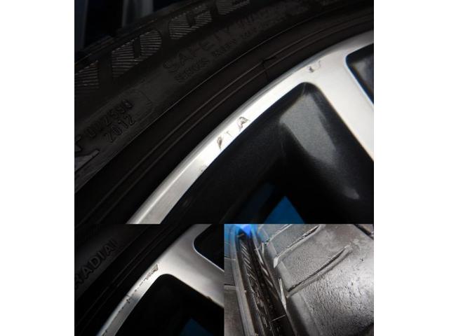 BMW 3シリーズ パーツ情報
BMW3、4シリーズのオプション19インチ純正入庫です!
BMW純正ダブルスポーク442M 19インチ ブリヂストンポテンザ付!