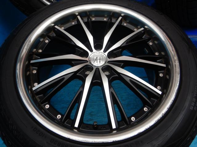 レクサス RX パーツ情報
レクサスRX、日産ムラーノなどに装着できる20インチスタッドレスセット入庫です!
アネーロ 20インチ ダンロップスタッドレス付!