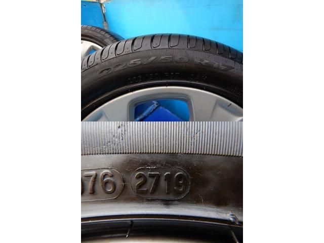 BMW 3シリーズ パーツ情報
BMW 3シリーズ、4シリーズ、X1に装着できる17インチ純正入庫です!
BMW純正スタースポーク317 17インチ ピレリ製BMW承認ランフラット付!