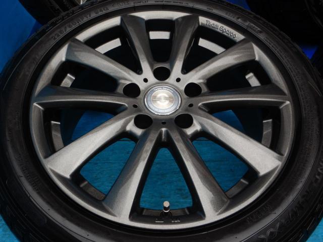 BMW 3シリーズ パーツ情報
BMW3シリーズ、4シリーズ、X1に装着できる17インチランフラットスタッドレスセット入庫です!
スパルコバラーレ 17インチ ダンロップランフラットスタッドレス付!