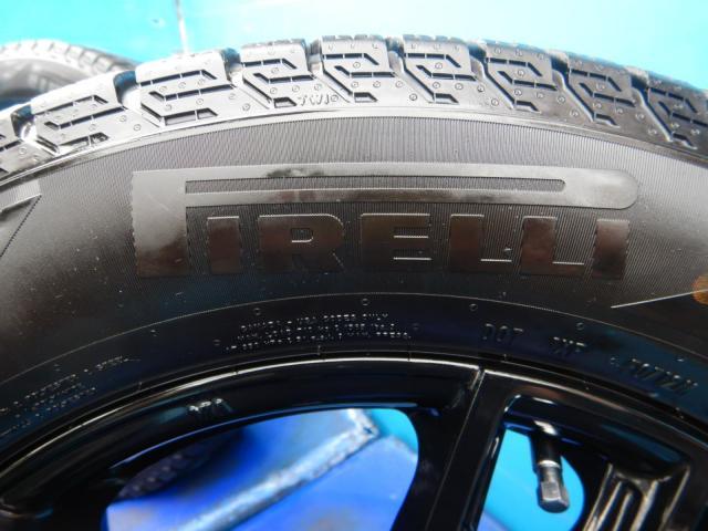 BMW 2シリーズ パーツ情報
BMWアクティブツアラー、グランツアラー用の16インチスタッドレスセット入庫です!
ケレナーズJr.GF5 16インチ ピレリスタッドレス付!