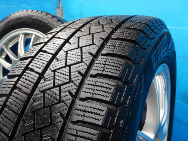 フォルクスワーゲン ゴルフ パーツ情報
ゴルフ、トゥーラン、アウディA3などに装着できる16インチスタッドレスセット入庫です!
DIOS-ES6 16インチ ピレリスタッドレス付!