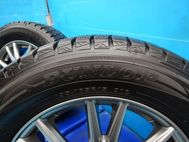 日産　セレナ　パーツ情報
セレナ、ノア、VOXY、エスクァイアなどに装着できる15インチスタッドレスセット入庫です！
ウェッズVELVA　15インチ　ダンロップスタッドレス付！