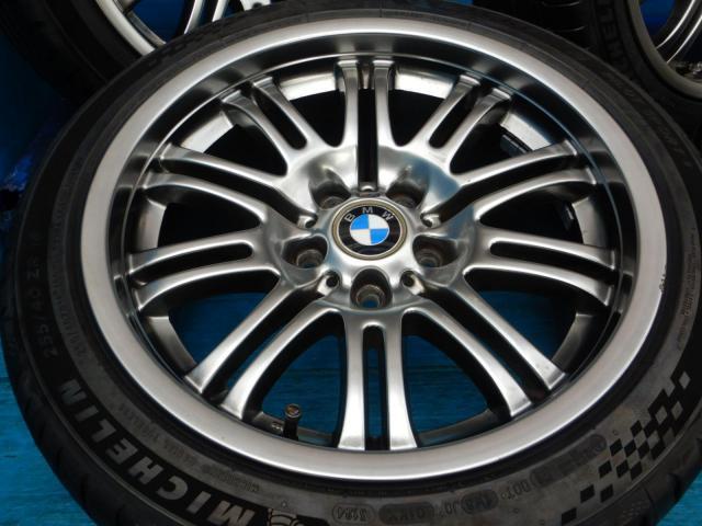BMW M3 パーツ情報
BMW E46M3純正18インチのミシュラン製新品タイヤ付きセット入庫です!