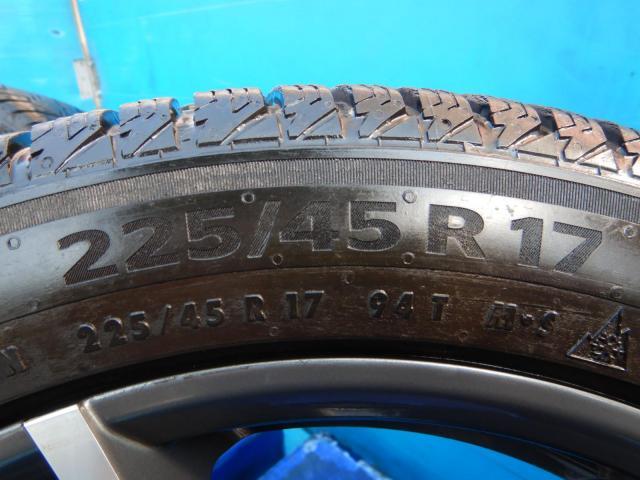 BMW 1シリーズ パーツ情報
BMW1シリーズ、2シリーズグランクーペ、ミニクラブマンに装着できる17インチスタッドレスセット入庫です!
MAKルフトFF 17インチ コンチネンタルスタッドレス付!