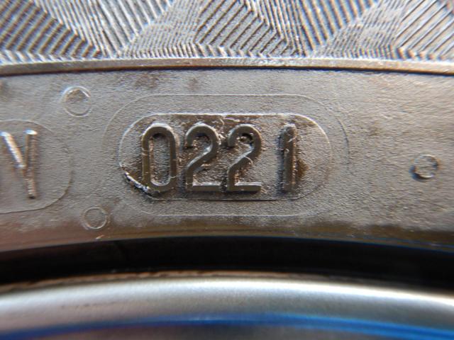 BMW 1シリーズ パーツ情報
BMW1シリーズ、2シリーズグランクーペ、ミニクラブマンに装着できる17インチスタッドレスセット入庫です!
MAKルフトFF 17インチ コンチネンタルスタッドレス付!