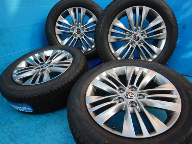 トヨタ アルファード パーツ情報
現行アルファード・ヴェルファイア純正の新車外しホイール&新品スタッドレスタイヤのセット入庫です!
現行40系アルファード・ヴェルファイア純正 18インチ ピレリ新品スタッドレス付!