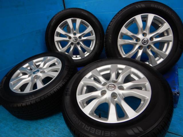 日産　ティアナ　パーツ情報
ティアナ純正16インチ入庫です！
車検用、ノーマル戻しなどにも！