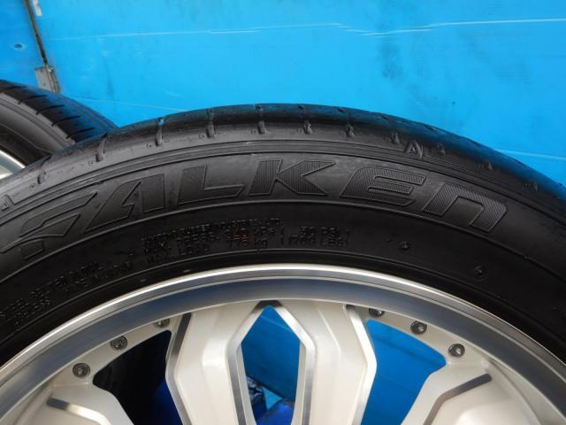 トヨタ　ハイエースバン　パーツ情報
ハイエース、レジアスエースに装着できる深リム18インチセット入庫です！
AKUT　ZERO-BREAK-X　18インチ