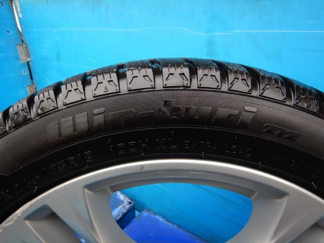 ＢＭＷ　５シリーズ　パーツ情報
BMW5シリーズ後期型Mスポーツ純正18インチスタッドレスセット入庫です！
BMW純正ダブルスポーク613M　18インチ