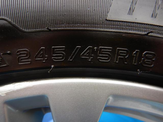 ＢＭＷ　５シリーズ　パーツ情報
BMW5シリーズ後期型Mスポーツ純正18インチスタッドレスセット入庫です！
BMW純正ダブルスポーク613M　18インチ