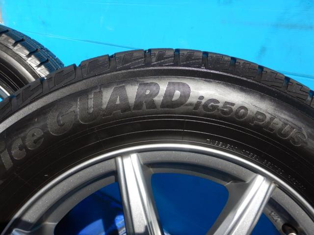 トヨタ　プリウス　パーツ情報
プリウス、ウィッシュ、プレミオ、カローラなどに装着できる15インチスタッドレスセット入庫です！
Laycea　15インチ　ヨコハマスタッドレス付！