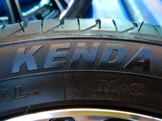 ホンダ　Ｎ－ＢＯＸ　パーツ情報
NBOX、タント、スペーシアなど軽自動車用15インチセット入庫です！
AXEL　15インチ　KENDA付！