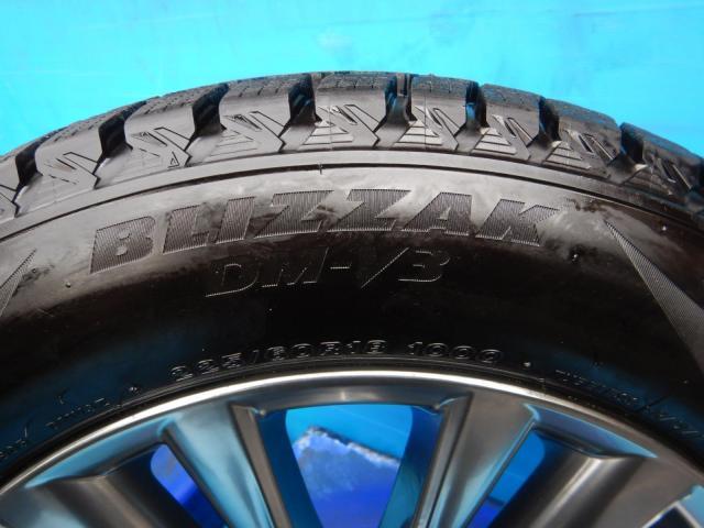 トヨタ　ハリアー　パーツ情報
ハリアー、RAV4、レクサスNXなどに装着できる18インチスタッドレスセット入庫です！
ハリアー純正　18インチ　ブリヂストンスタッドレス付！