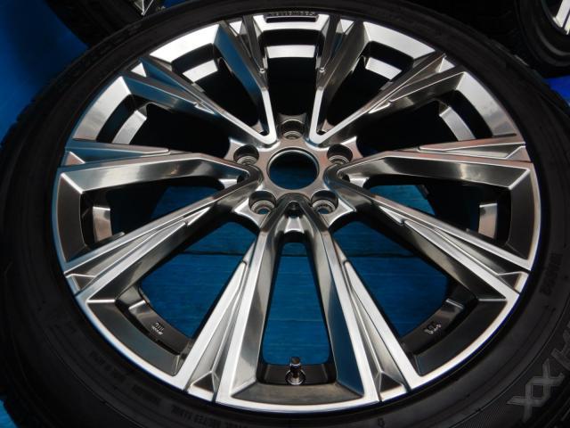 ＢＭＷ　Ｘ１　パーツ情報
BMW X1、X2、ミニクロスオーバーに装着できる18インチスタッドレスセット入庫です！
ケレナーズX-LINE　18インチ　ダンロップスタッドレス付！