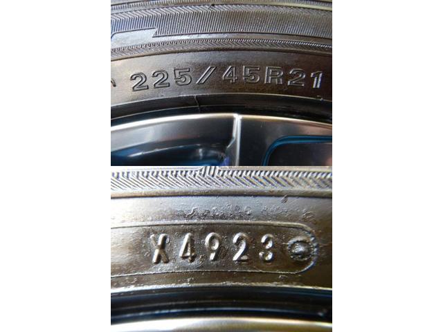 トヨタ　クラウンクロスオーバー　パーツ情報
クラウンクロスオーバー純正21インチの溝たっぷりスタッドレスセット入庫です！