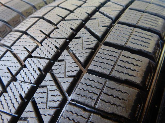 トヨタ　クラウンクロスオーバー　パーツ情報
クラウンクロスオーバー純正21インチの溝たっぷりスタッドレスセット入庫です！