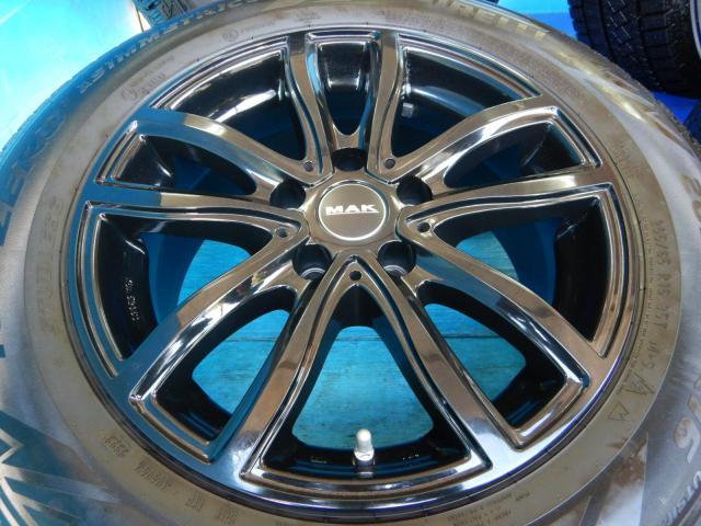 ＢＭＷ　２シリーズ　パーツ情報
BMW現行アクティブツアラーに装着できる16インチスタッドレスセット入庫です！
MAK FAHR　16インチ　ピレリスタッドレス付！