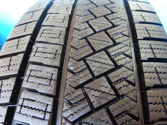 ＢＭＷ　２シリーズ　パーツ情報
BMW現行アクティブツアラーに装着できる16インチスタッドレスセット入庫です！
MAK FAHR　16インチ　ピレリスタッドレス付！