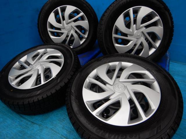 ホンダ　フリード　パーツ情報
ホンダフリード（5穴車）純正スチールホイールのスタッドレスセット入庫です！