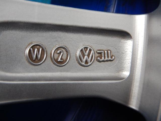 フォルクスワーゲン　アルテオン　パーツ情報
フォルクスワーゲン純正18インチ入庫です！
アルテオン、パサート、ザ・ビートル、シロッコなどに！