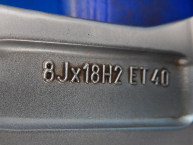 フォルクスワーゲン　アルテオン　パーツ情報
フォルクスワーゲン純正18インチ入庫です！
アルテオン、パサート、ザ・ビートル、シロッコなどに！