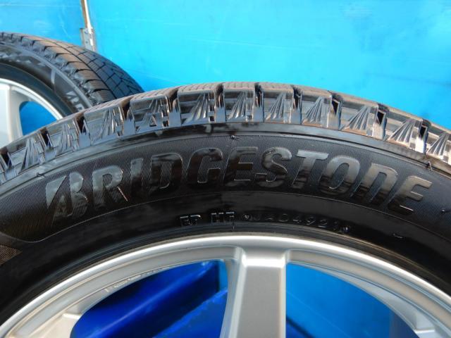 ＢＭＷ　２シリーズ　パーツ情報
BMWアクティブツアラー、グランツアラーに装着できる17インチスタッドレスセット入庫です！
テクマグ207R　17インチ　ブリヂストンスタッドレス付！